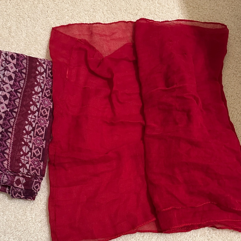 Red and Purple Patterned Infinity Scarves - Picture 2 of 2